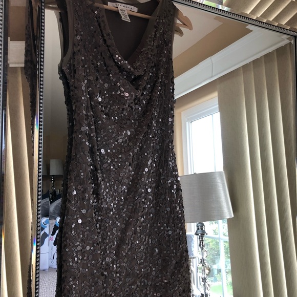 Max Studio - Picture 3 of 3